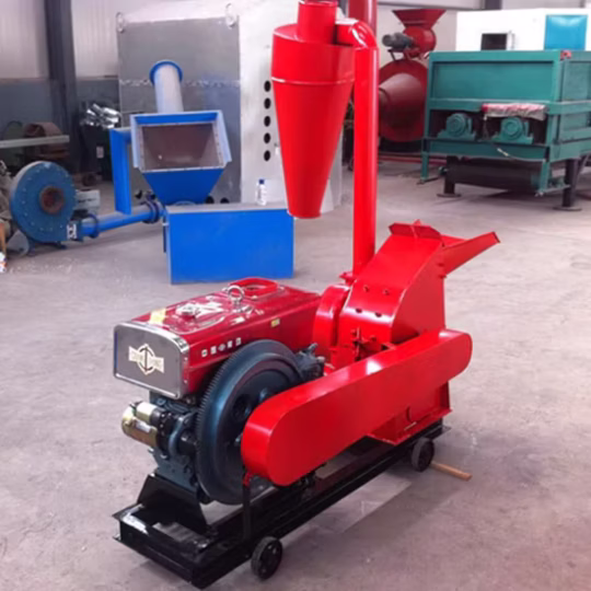 Diesel Drive Feed Hammer Mill Crusher Machine